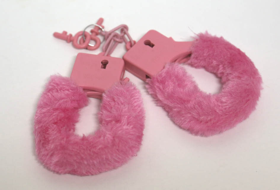Menottes metal fourrure rose
